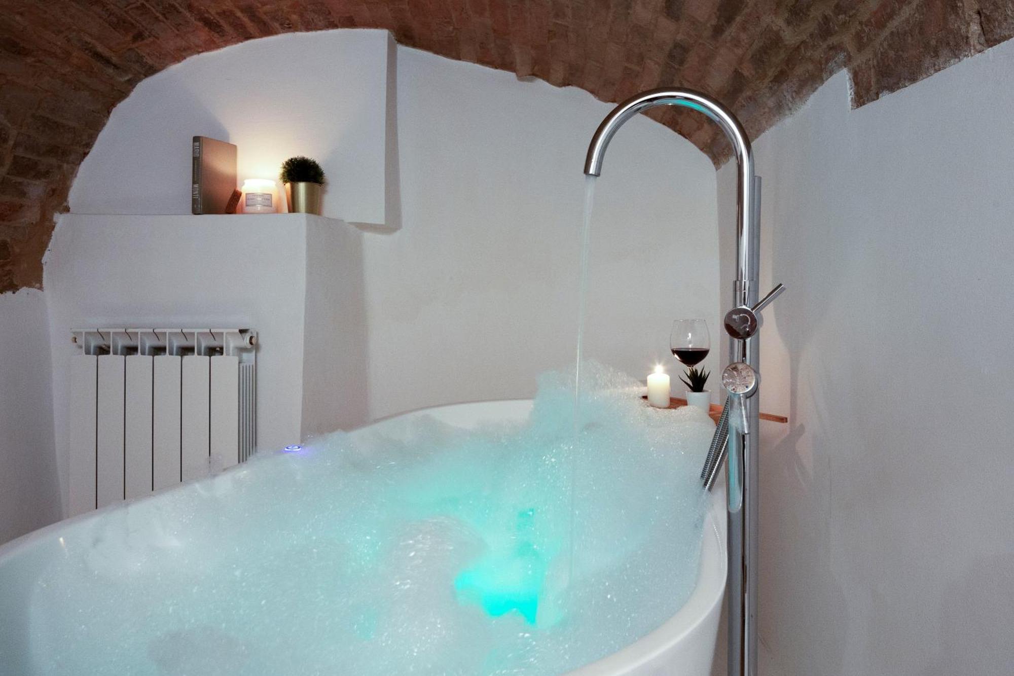 Medieval Flat With Whirlpool Bath Perugia Exterior photo